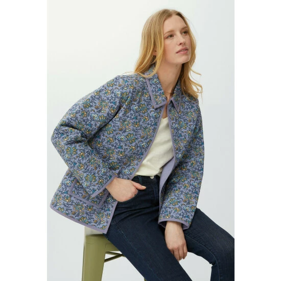 Mantaray Watercolour Floral Collar Quilted Jacket For Female 5 Mantaray Watercolour Floral Collar Quilted Jacket For Female - Image 5