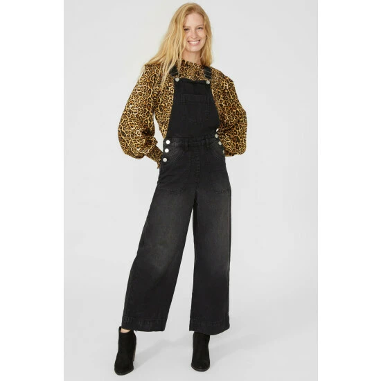 Mantaray Shirred Animal Print Blouse For Female 5 Mantaray Shirred Animal Print Blouse For Female - Image 5