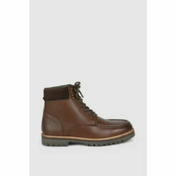 Mantaray Finley Leather Chunky Apron Front Boot For Male