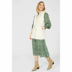 Mantaray Side Pocket Suedette Gilet With Borg Lining For Female -Cheap Mantaray Store unnamed file 4312