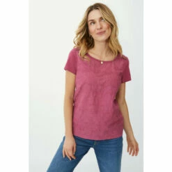 Mantaray Embroidered Scoop Neck T-shirt For Female