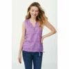 Mantaray Embroidered Scoop Neck Vest For Female