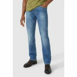 Mantaray Crosshatch Straight Jean For Male 9 Mantaray Crosshatch Straight Jean For Male -Cheap Mantaray Store unnamed file 5139