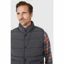 Mantaray Nylon Crinkle Gilet For Male -Cheap Mantaray Store unnamed file 6076