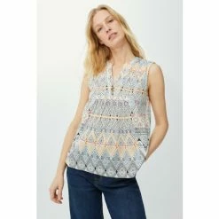 Mantaray Sleeveless Zig Zag Border Print Top For Female