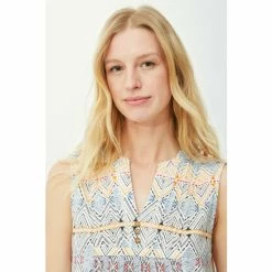 Mantaray Sleeveless Zig Zag Border Print Top For Female -Cheap Mantaray Store unnamed file 6115