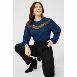Mantaray Lace Insert Long Sleeve Top For Female -Cheap Mantaray Store unnamed file 6309